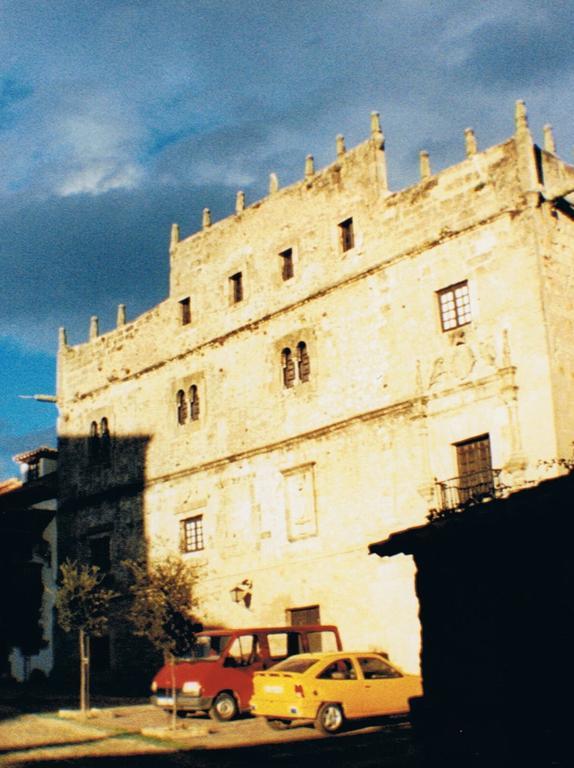 Hospedaje Octavio Hotel Santillana del Mar Exterior foto